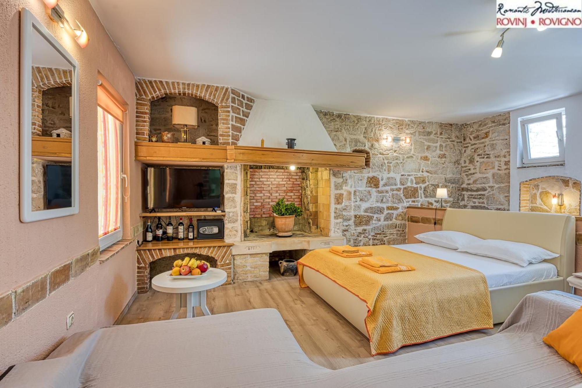Studio Tommy Ρόβινι Εξωτερικό φωτογραφία